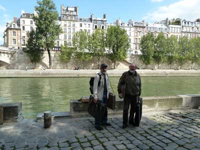 Anatoli Perevyshko et Alexandre Alexandrovsky sur le quai